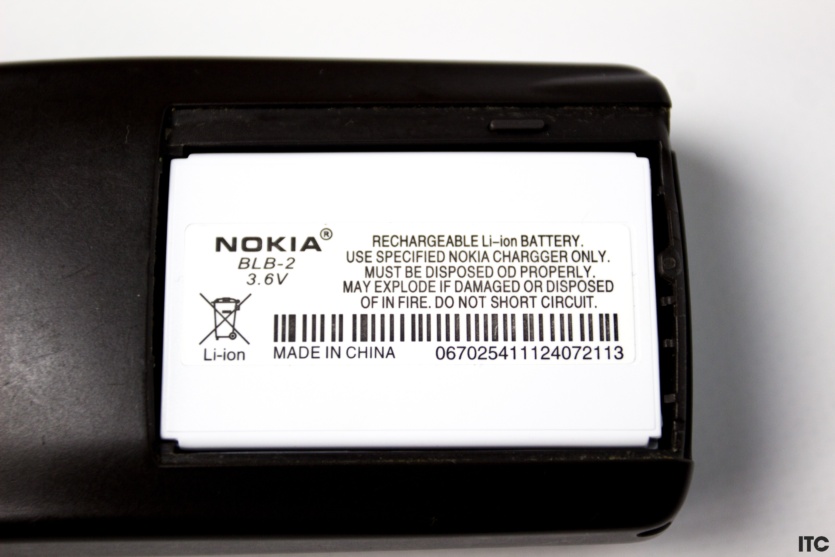 Огляд Nokia 7650 – перший у світі камерофон та найкращий телефон сучасності