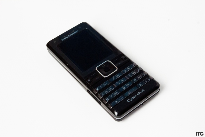 Лучшие телефоны без OS: золотые времена Sony Ericsson