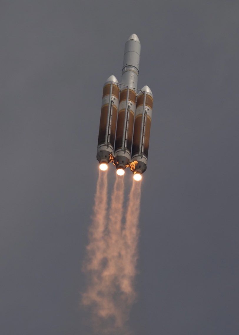 Тяжелая ракета Delta IV Heavy последний раз слетала в космос — она использовалась 20 лет