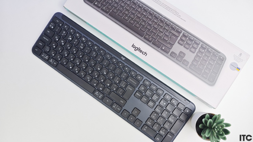 Logitech Signature Slim K950