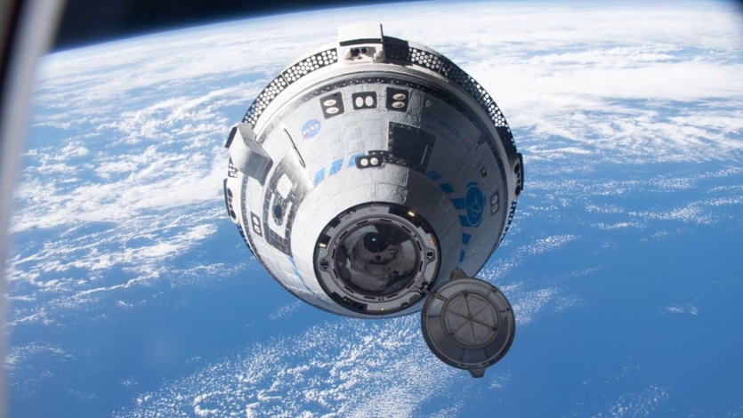 Космічний корабель Boeing Starliner вперше стартував з астронавтами на борту. Але під час польоту знову виявився виток гелію