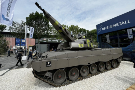 Rheinmetall представив системи ППО SkyRanger 35 на шасі Leopard 2 — Україна отримає їх на іншій танковій платформі