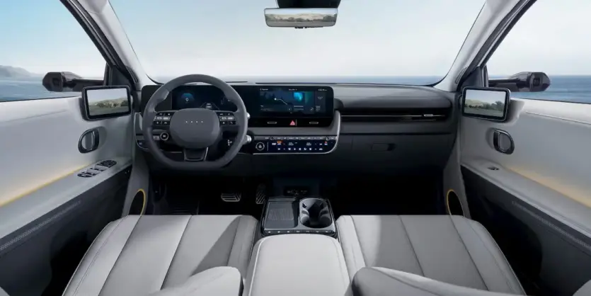 Hyundai IONIQ 5 2025 року отримає більшу батарею, збільшений до 485 км запас ходу та фізичні кнопки для деяких функцій авто