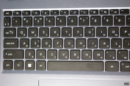 Acer TravelMate P4 TMP416-51