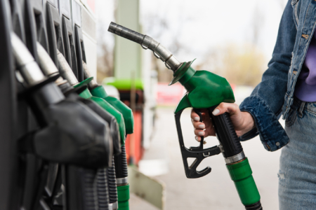 Рада схвалила підвищення акцизів на пальне на 14-217%. Що буде з цінами на дизель та бензин?