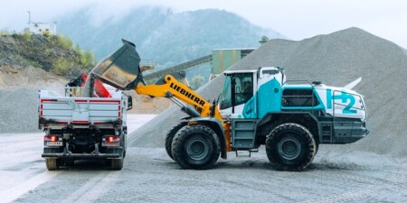 Водень замість дизеля: Liebherr запускає проєкт першого у світі великого колісного навантажувача з альтернативним двигуном