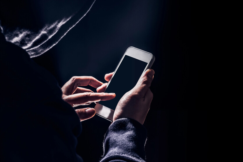 Generation of streamers: a man drowns on mobile video, Dnipro police are looking for the perpetrators