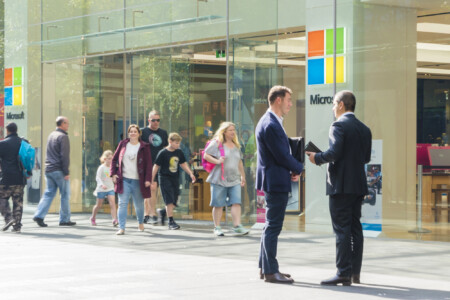 Microsoft звільнила айтішника з 25-річним стажем за рішенням ШІ-алгоритму — в його день народження