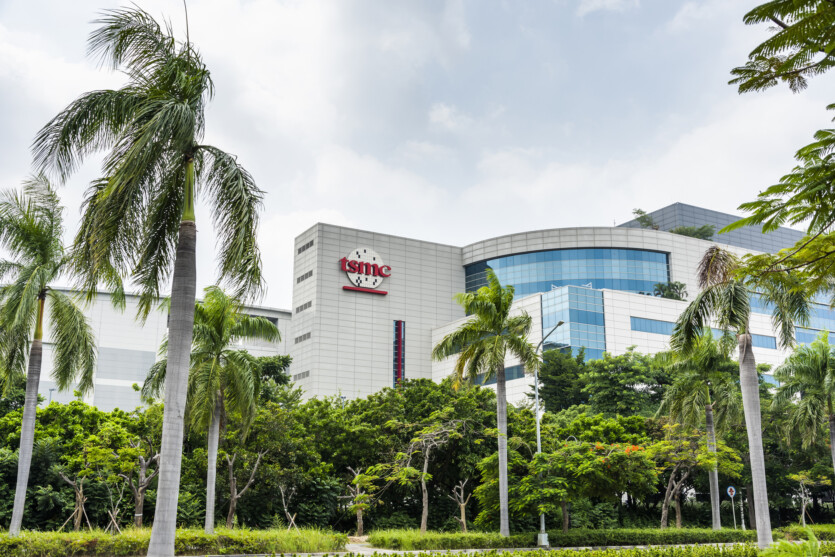 TSMC chooses MicroLEDs over lasers for optical data transmission inside data centers