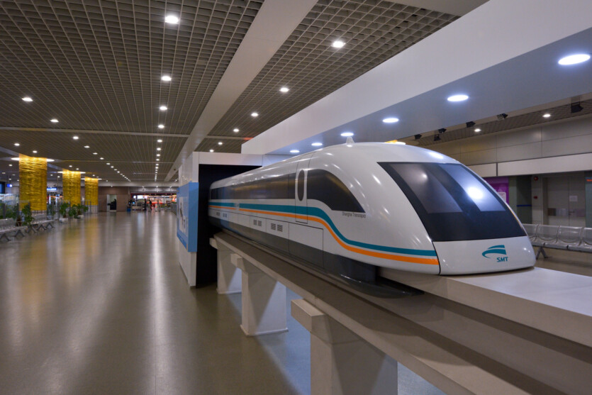 Chinese accelerate maglev train to record 650 km/h
