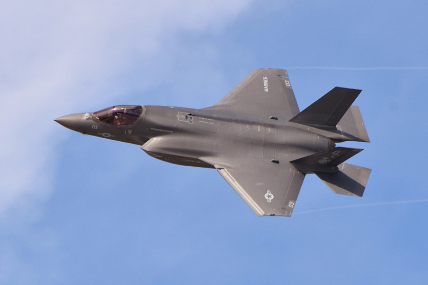 Пілот F-35 ВПС США майже годину марно розмовляв з техпідтримкою Lockheed — літак розбився