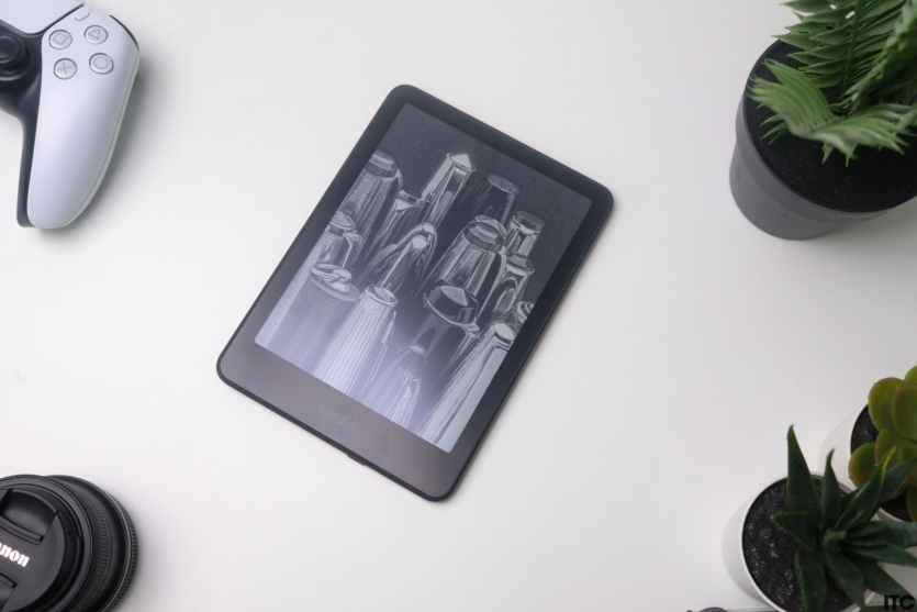 Amazon Kindle Paperwhite (12th Gen)