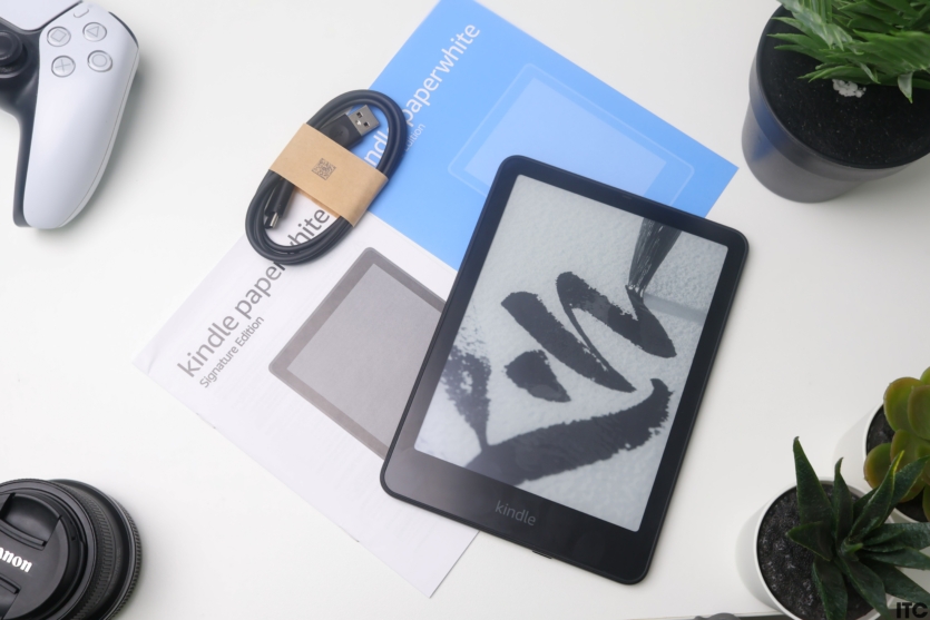 Amazon Kindle Paperwhite (12th Gen)