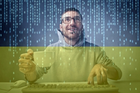 48% ІТ-фахівців хочуть емігрувати з України, 37% тих, хто виїхав, не повернуться, — опитування