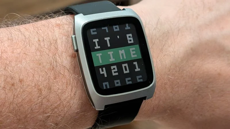 Представлений дизайн Pebble Time 2: годинник E-ink коштуватиме $255