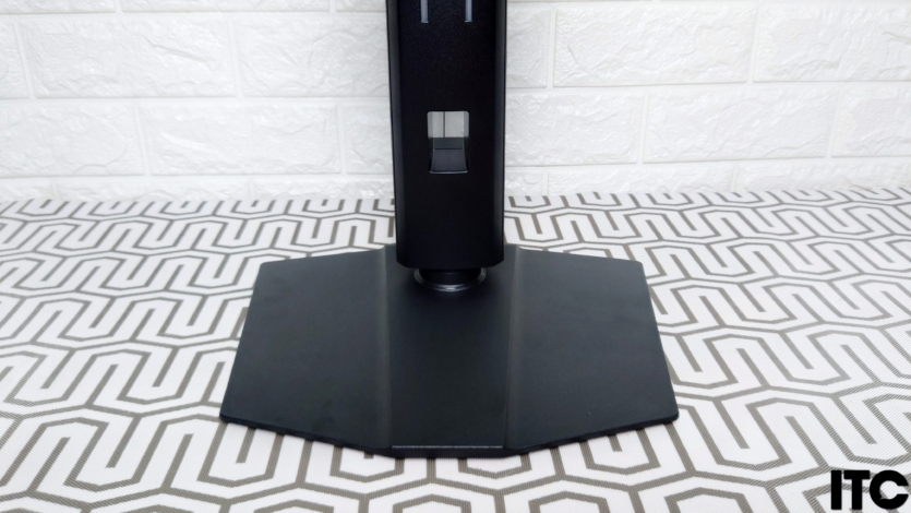 MSI MAG 274QPF X30MV