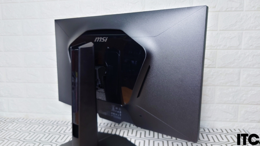 MSI MAG 274QPF X30MV