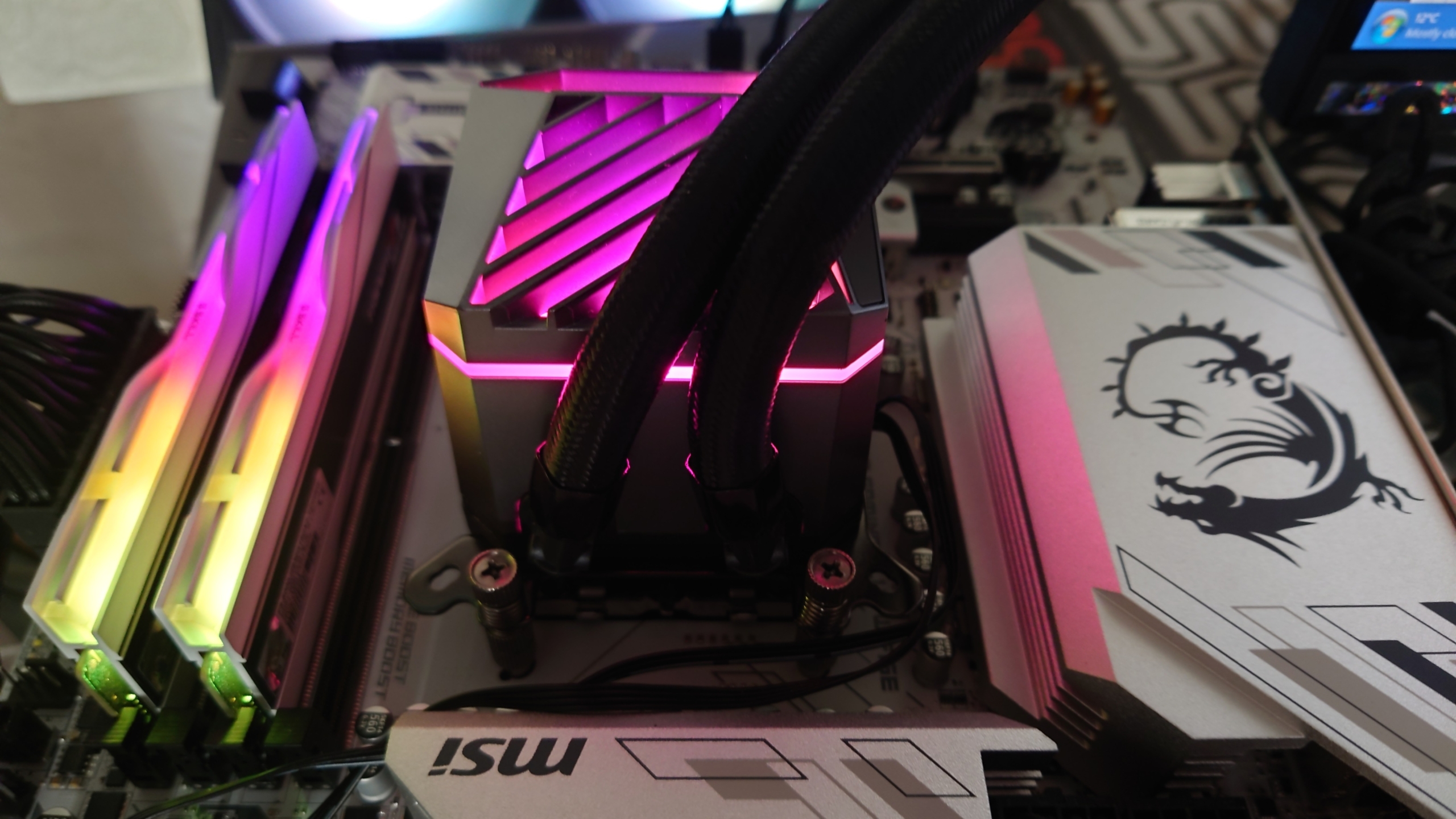 MSI B850M PLUS WIFI6E