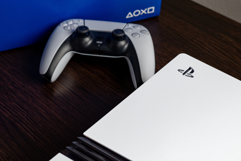 В листопаді вийде "енергоощадна" PS5 Pro і оновлений DualSense зі змінним акумулятором, — інсайдер