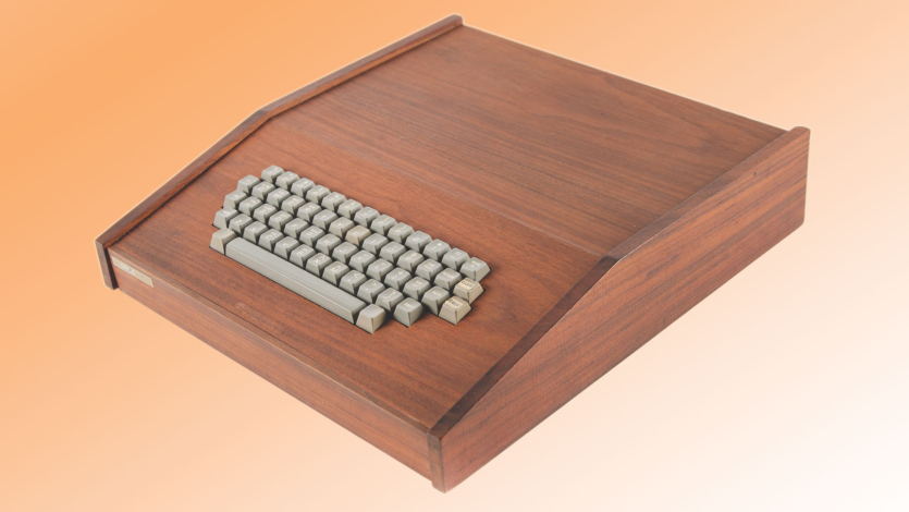 Дерев'яний комп'ютер Apple-1 продали за $475 000