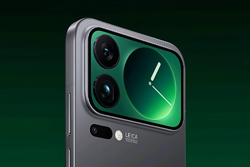 Xiaomi 17 Pro Max переграв Apple: другий екран на широкому блоці камер