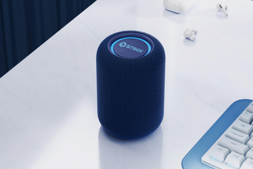 Ця колонка справді розумна: всередині GTBOX T1 є міні-ПК з AMD Ryzen 7 8745HS