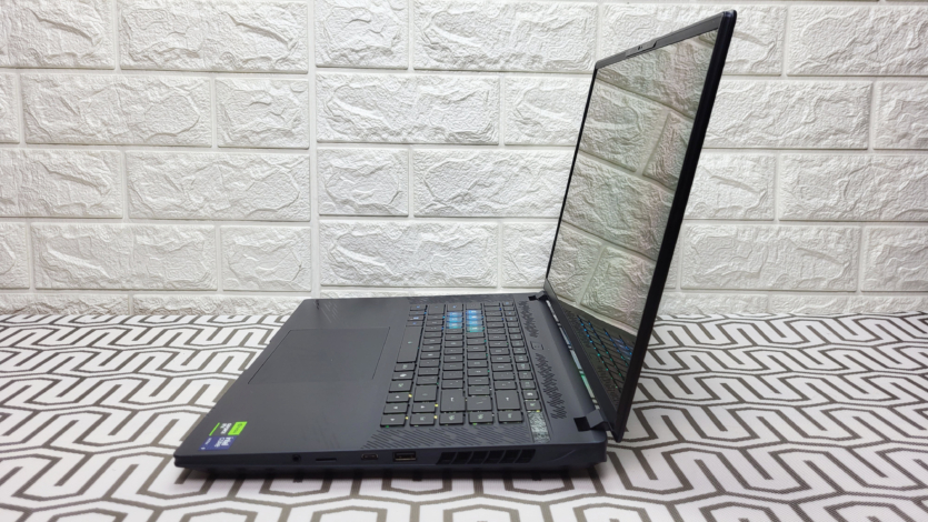 Gigabyte AORUS MASTER 16