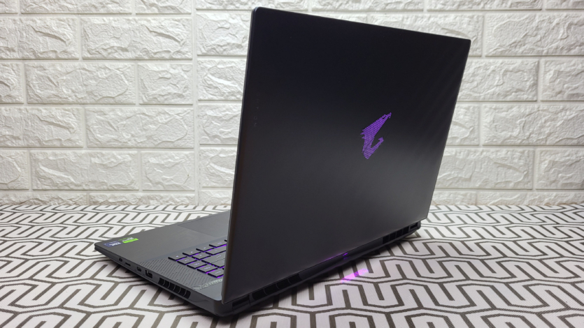Gigabyte AORUS MASTER 16