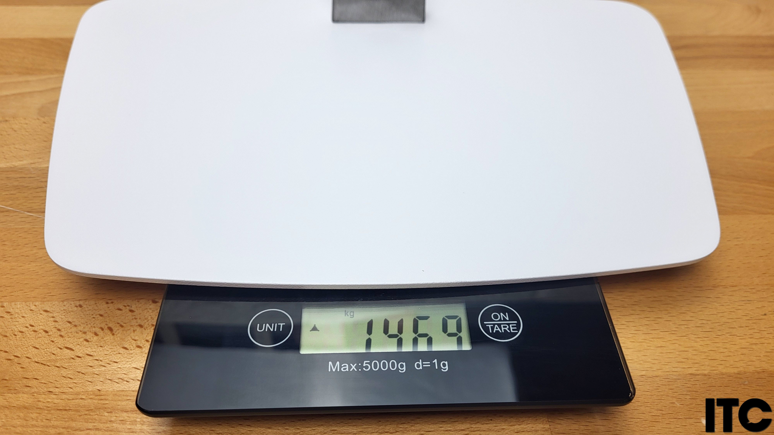 MSI MPG 274URDFW E16M