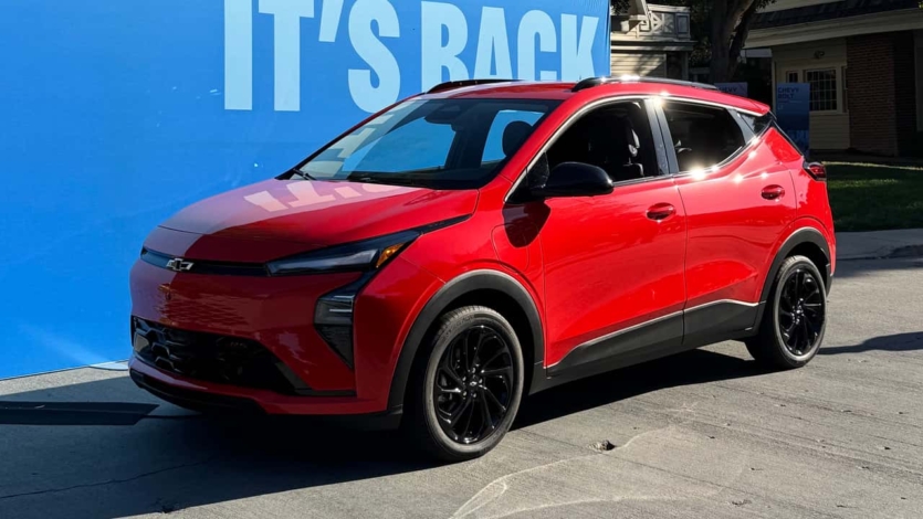 GM представила новий Chevy Bolt: той самий пакет та новий акумулятор за $29 тис.