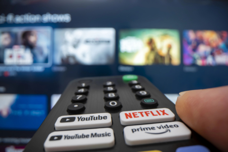 В США заборонили гучну рекламу на YouTube та Netflix через "вкрадений" сон одного немовляти