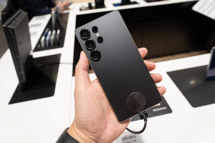 Samsung анонсує "революційний" Galaxy S26: новий чип, покращені камери і ШІ наступного покоління