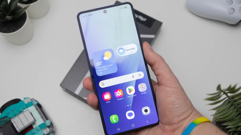 Samsung Galaxy Flip 7