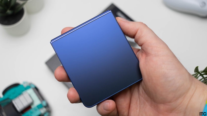 Samsung Galaxy Flip 7
