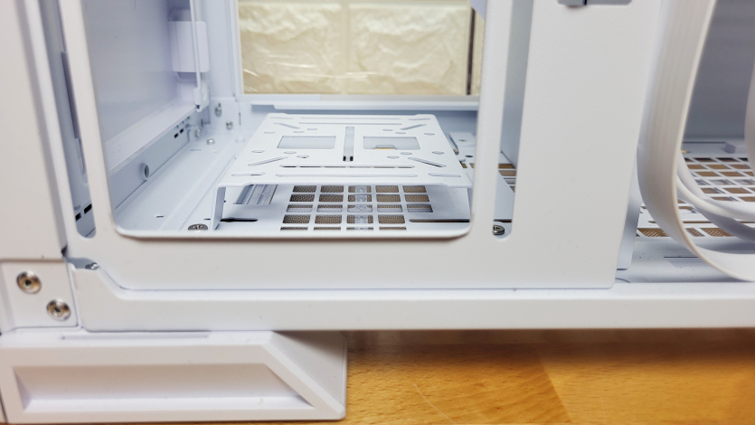 MSI MPG VELOX 300R AIRFLOW PZ