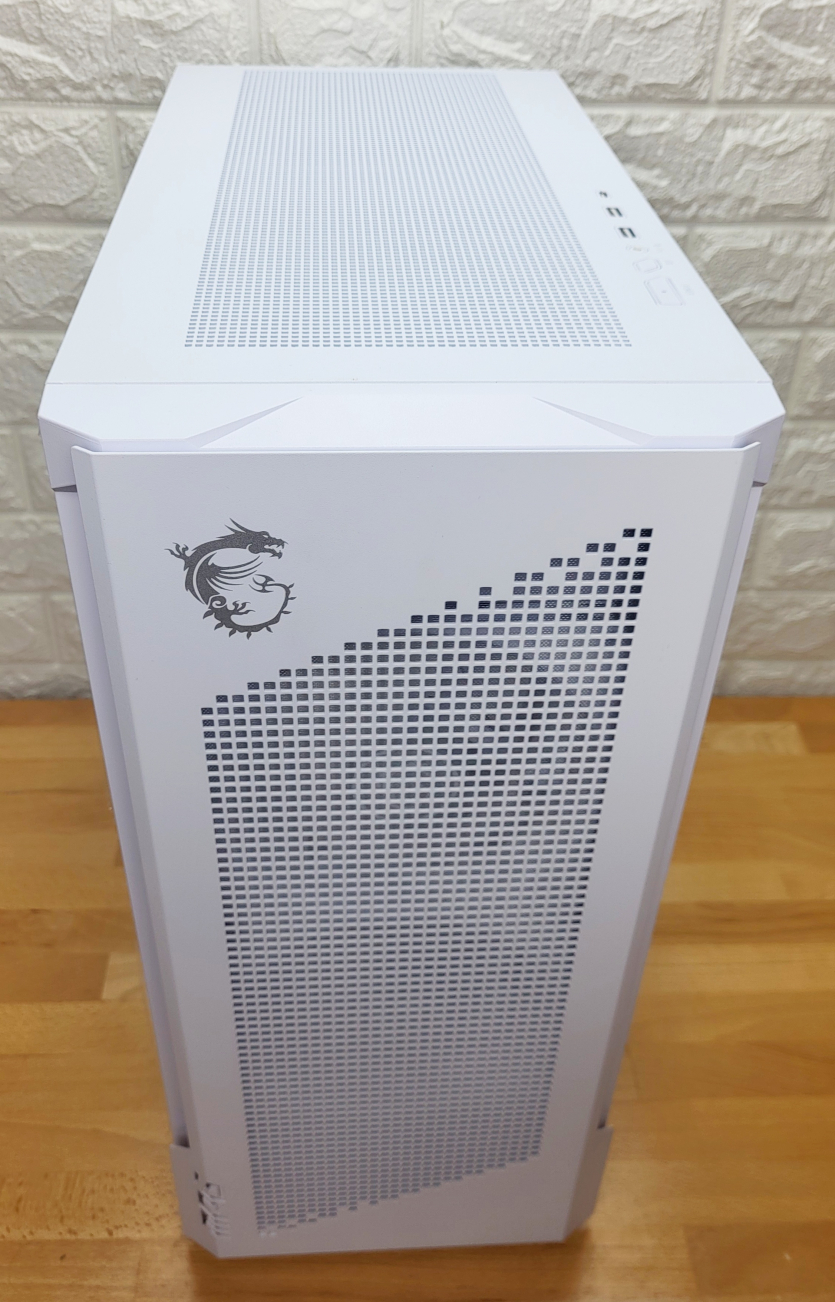 MSI MPG VELOX 300R AIRFLOW PZ