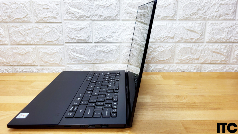 Acer Predator Triton 14 AI