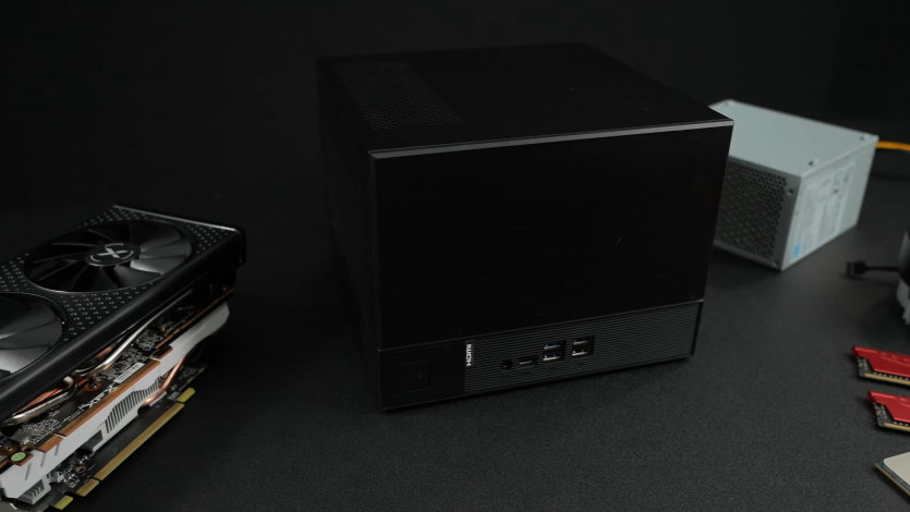 Ютубер зібрав власну Steam Machine: Cyberpunk 2077 60+ FPS без FSR в 1440p