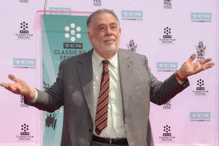 Після краху "Мегалополіса" Френсіс Форд Коппола продає острів і годинник за ціною як пів острова