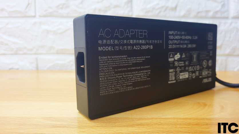 ASUS ROG Strix G16 (2025)