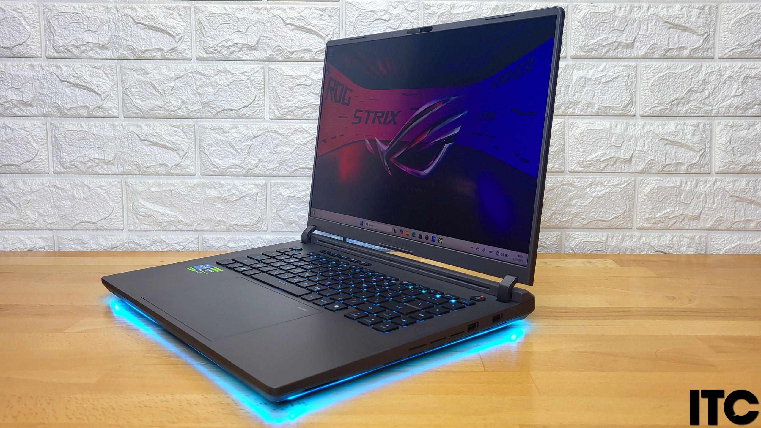 ASUS ROG Strix G16 (2025)