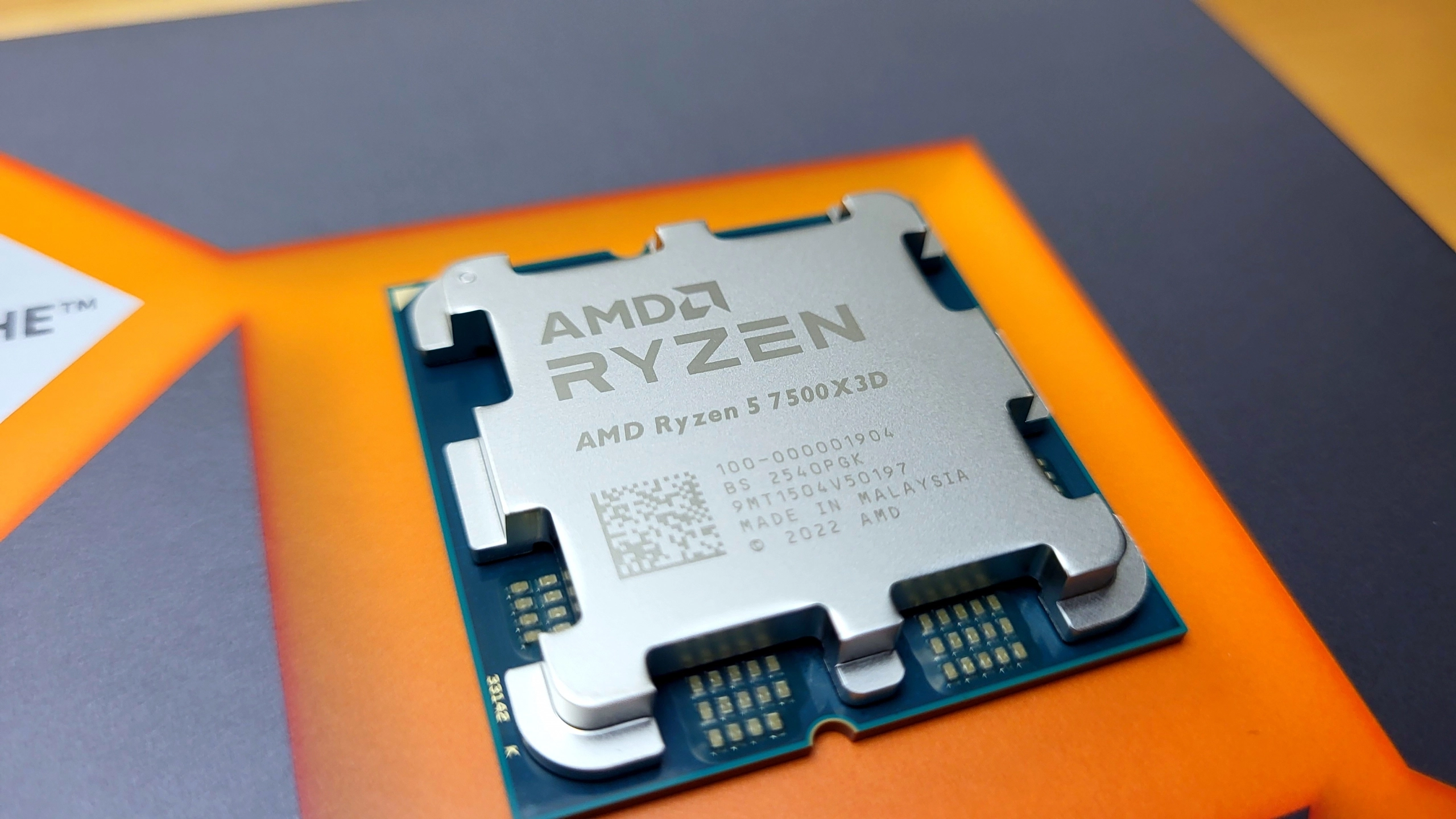AMD Ryzen 5 7500X3D