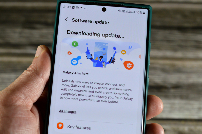 Смартфони Samsung Galaxy не отримували патчів безпеки Google Play з липня 2025 року