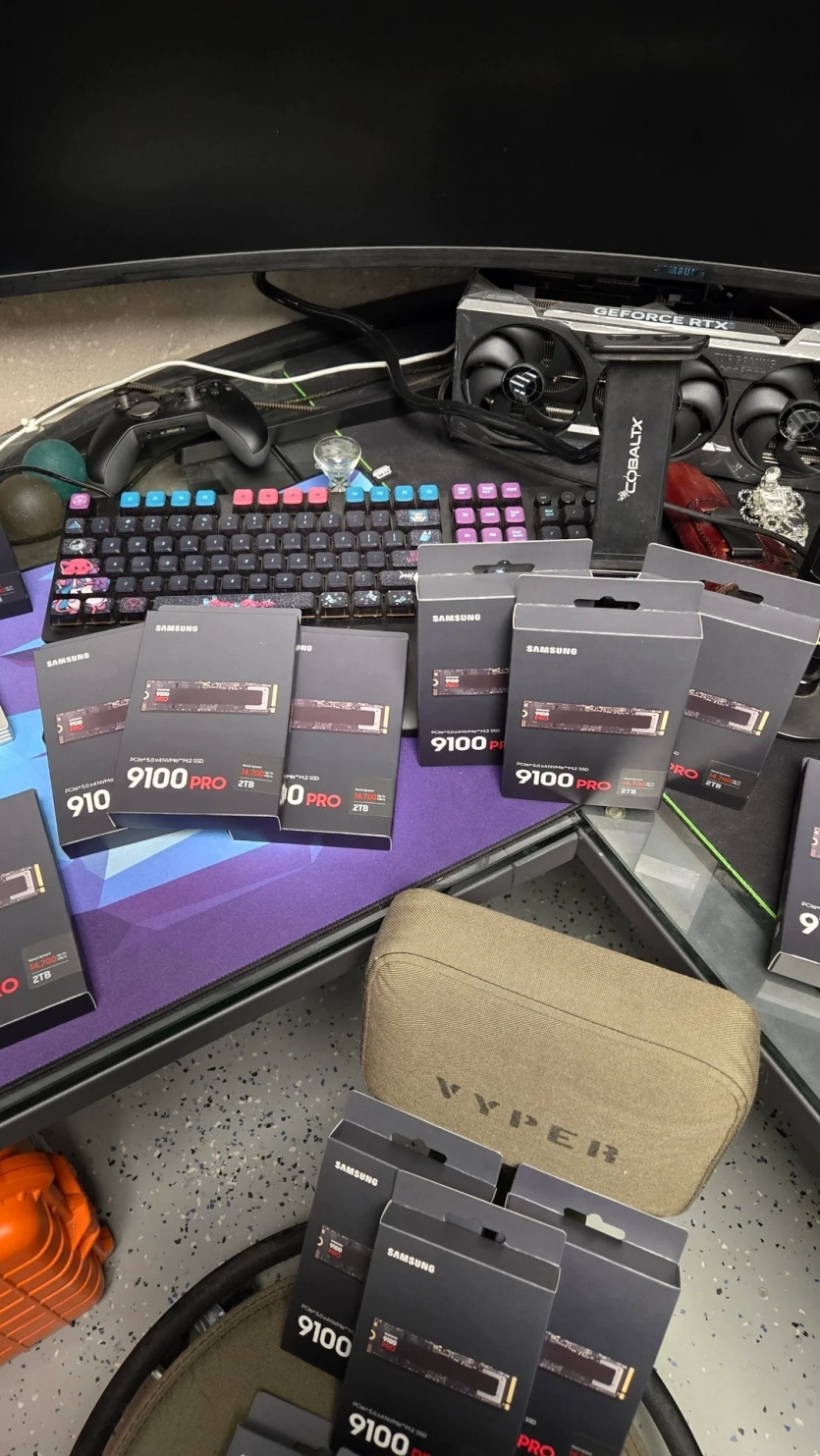 Отримав дві коробки SSD Samsung 9100 PRO за $6000 замість двох накопичувачів — дозволили лишити собі