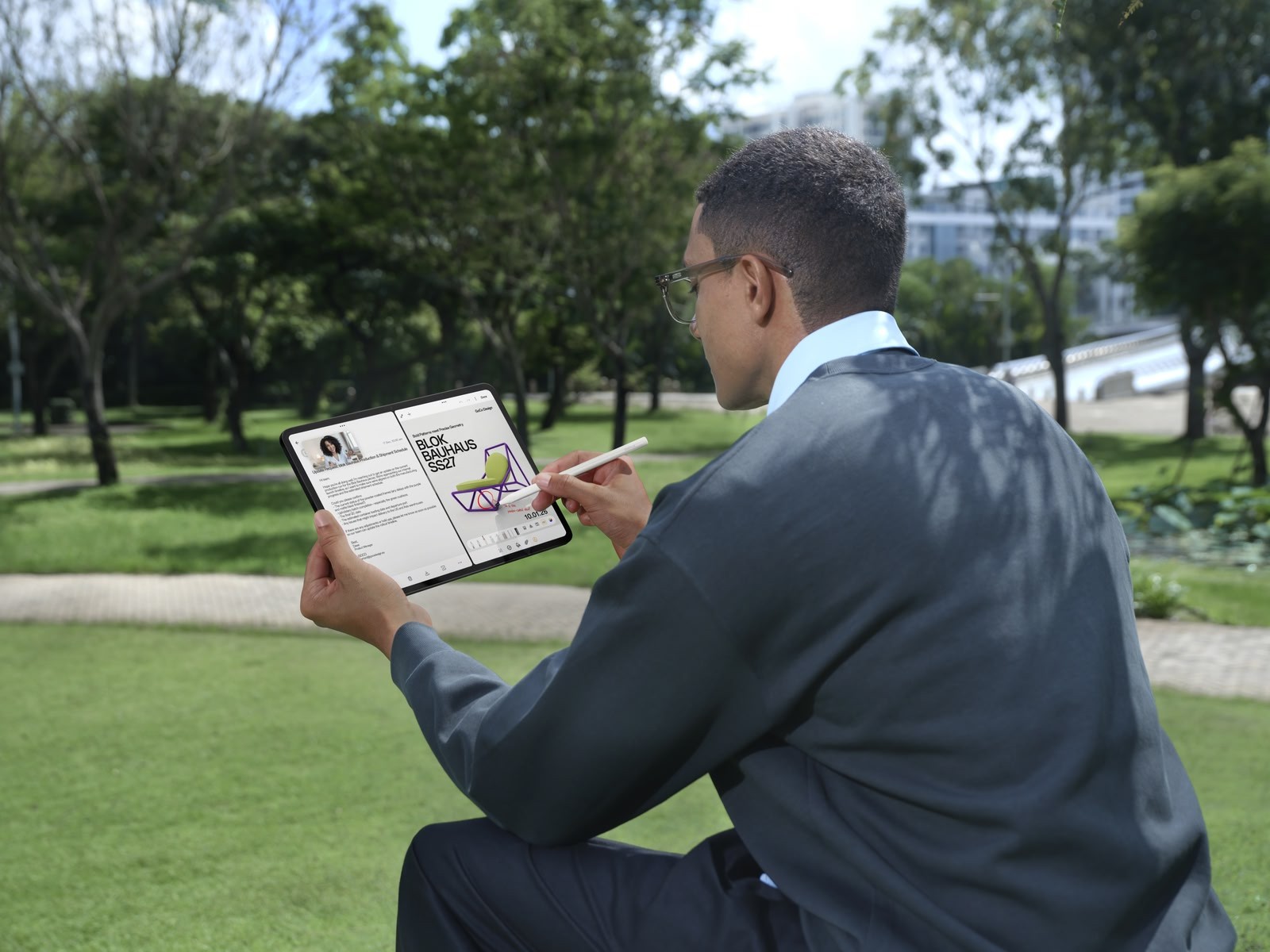 Представлені смартфон OnePlus 15R, планшет OnePlus Pad Go 2 та смартгодинник OnePlus Watch Lite