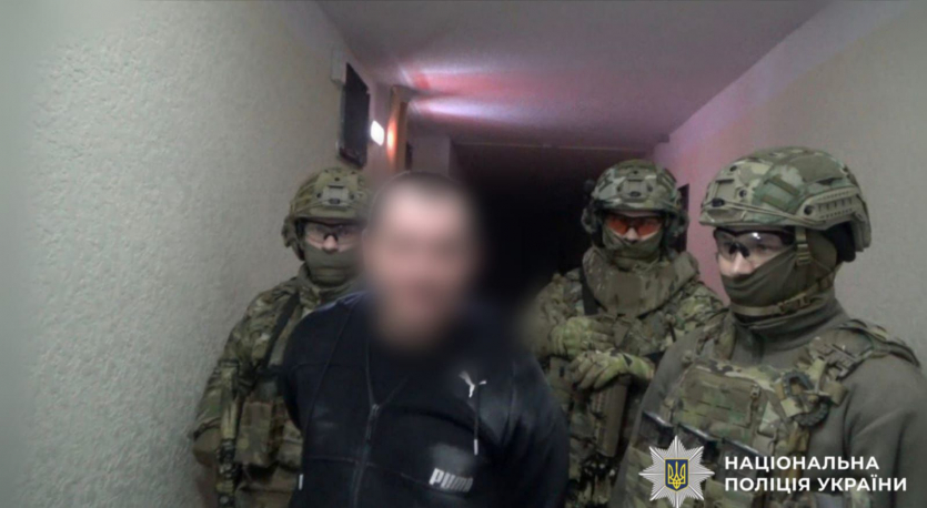 Meta Ray-Ban для кілера? Київська поліція затримала чоловіка, який транслював вбивство замовнику через камеру окулярів