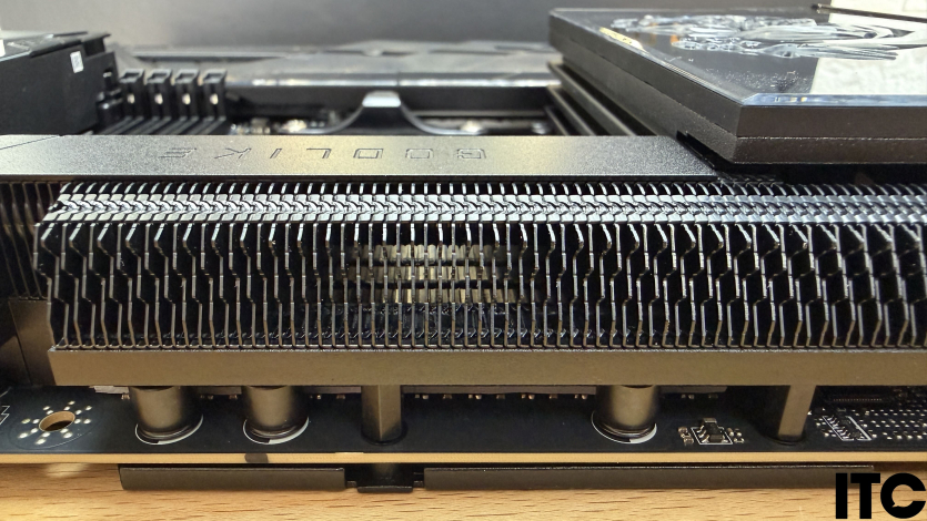 MSI MEG X870E GODLIKE X EDITION