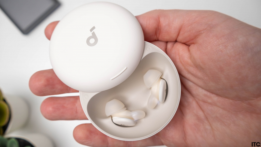 Anker Soundcore Sleep A30