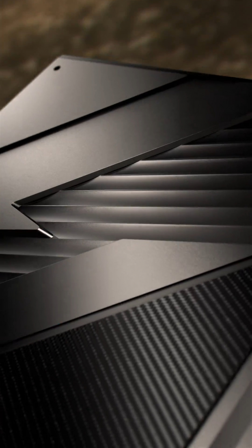 MSI анонсувала RTX 5090 Lightning з дисплеєм та живленням 1600 Вт від двох роз’ємів — відеокарту вже розігнали