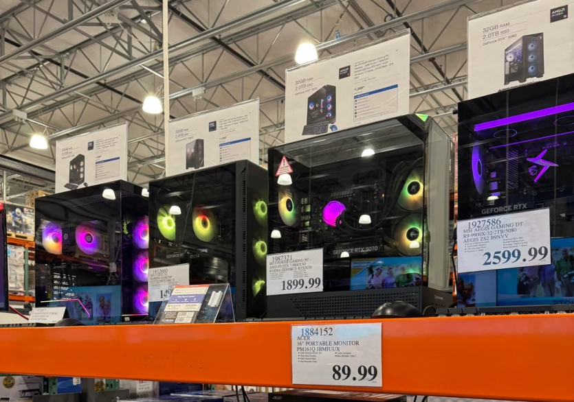 Комп'ютерні магазини прибирають пам’ять з демонстраційних ПК через крадіжки